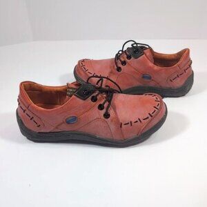 TMA EYES Stumble Tuff Sneakers Women's 12 Washed Orange Leather Brown Stitch